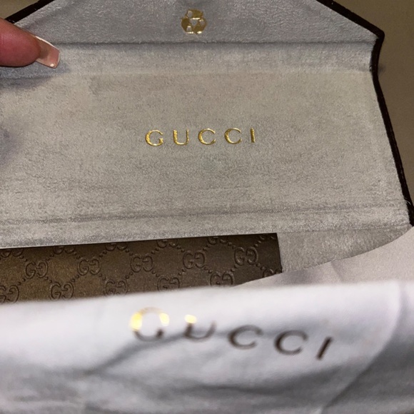 Genuine gucci sunglasses holder - Picture 6 of 6